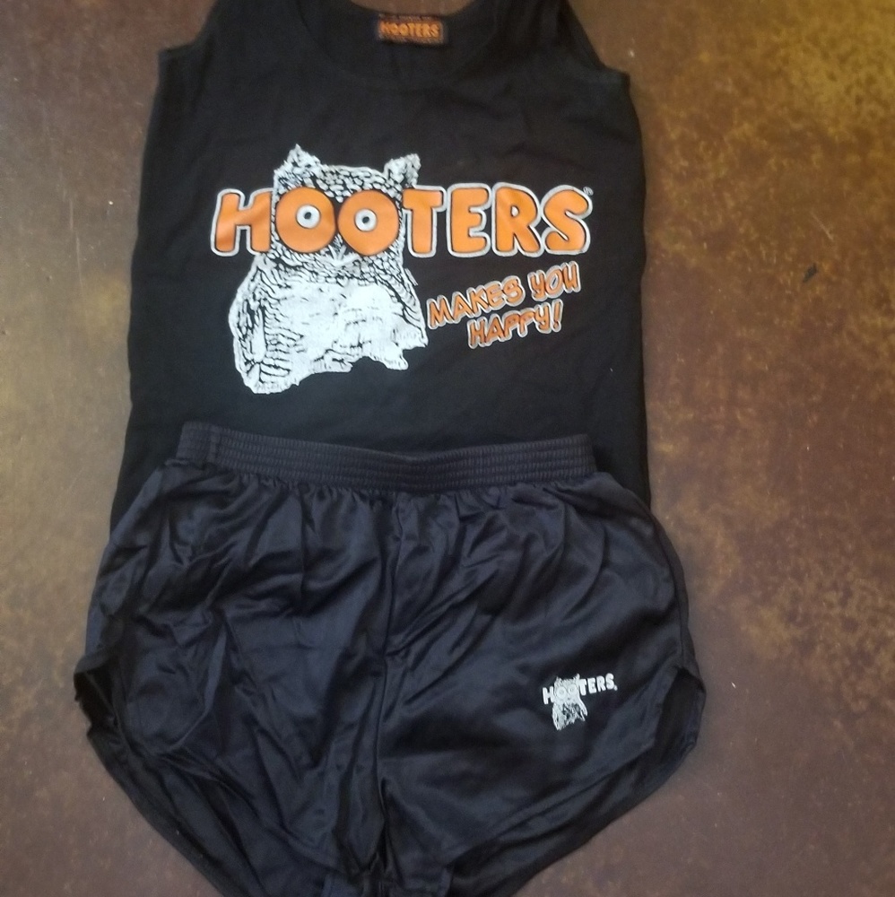 Hooters costume